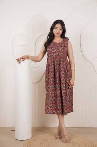 Floral Print Smocked Midi Dress